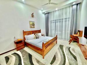 Mnazi Dream House