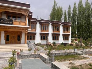 Hotel Golden Ladakh