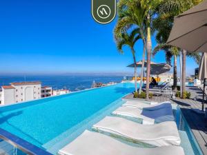 Stunning 2 BR Condo in Romantic Zone - Pool
