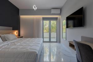 Kardamili Beach Hotel
