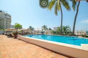 Amazing 1 BR Condo - Partial Oceanview - Pool