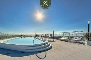Oceanfront 2BR Condo - Pool - Cevicheria - Beach