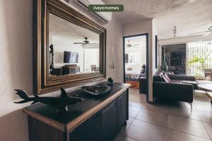 Cozy 2BR King beds - Rooftop Pool - Fast WiFi