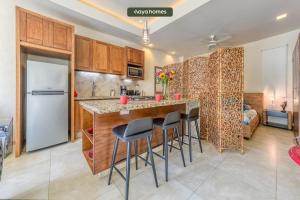 Chic Studio -Rooftop Pool - Ocean View - King Bed