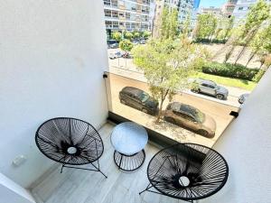 Harmony Suite - Corniche & Beach walk