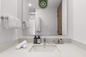 Luxury Studio with Oceanview - Beach - Pool - GYM