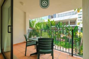 Amazing 2 BR Condo - Private Terrace - Pool
