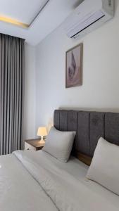 2bedroom 90m with balcony cintral near services 108