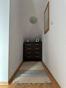 Modern Two-story 2BR Apartment Parking View