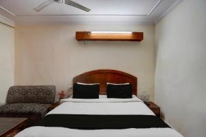 Hotel O Royal Palace