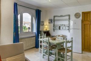 Art- Apartamentos Revilla Tacke F