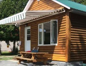 200 rang du Lac Lejeune - Chalet au bord du Lac
