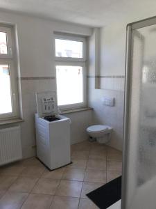 Arnold Apartments 2
