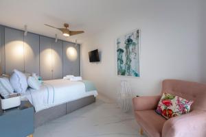 Casa Victoria · Golf, Sun and Sea Breeze. Mojácar