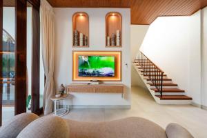 NUQ Seminyak - Spacious 3BR Pool Villa