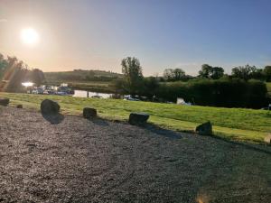 Hal`s at Killynick