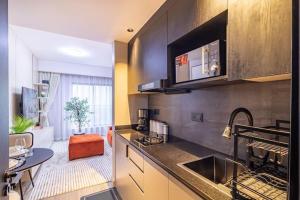 Stonegate Apartments