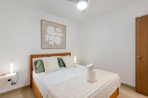 Modern 2BR Pool, Cabanas, and Downtown Punta Cana