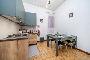 Cividale Centro - Historic Apt with FREE Private Parking