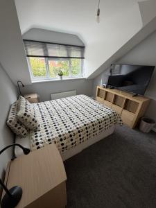 Private Room in Family Home