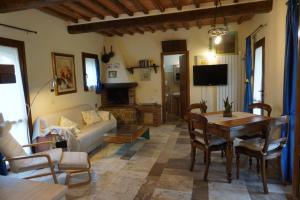 Capanna Frui Ruris, Relax nella Campagna Toscana