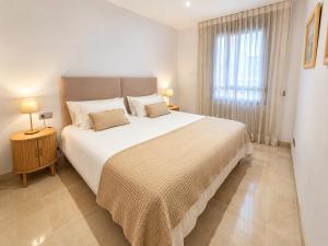 3 BR Los Arqueros beach Marbella