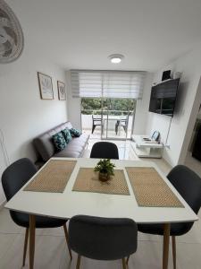 Apartamento moderno con balcón en Cucuta