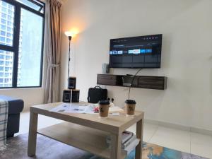 The Garden Cozy Stylish 2BR Family Suites By STAY