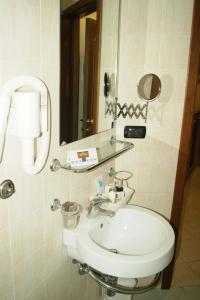 Deluxe Double or Twin Room room in Hotel Elio