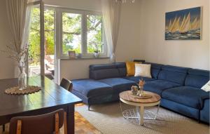 2 Bedroom Lovely Apartment In Novi Vinodolski