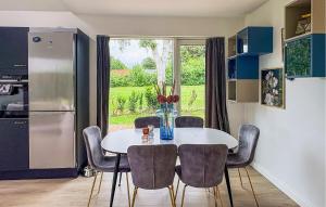 Lovely Home In Stubbekøbing With Wifi