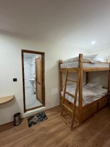 Snow Den hostel