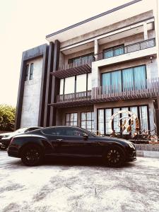 LECAR Home Mustang