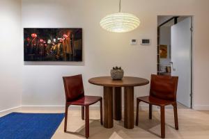 Artisan Yarra River Retreat Designer Finishes & Views