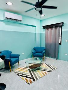 Hotel Sea Queen Suite & Golf Cart Rental