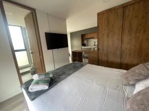 Beautiful & Bright Loft High, Speed Wifi