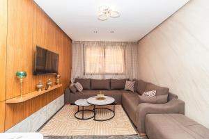 Charming Apartment - Self Check-in & Wi-Fi