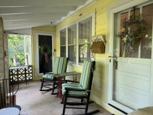 House Near BJU, Furman, NGU & Town