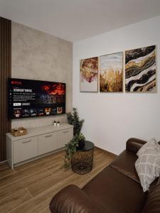 New Apartment - 3 min to Airport - 10 min to Valletta
