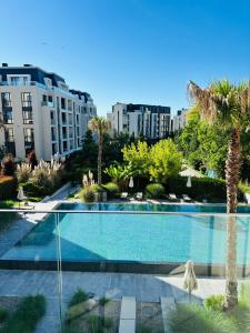 EXCLUSIVE SUITES - Azur Collection