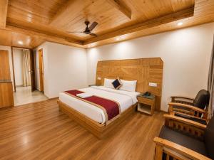 Manali Castles - Majestic Mount View Lodge