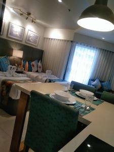 Condotel in Tambuli Seaside 2 Twin Bed - C14M