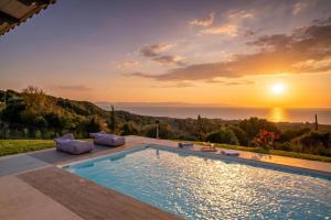 Villa Filokalia With Exceptional View - Happy Rentals
