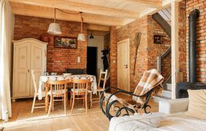 Gorgeous Home In Zywy With Wifi