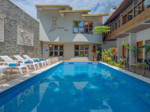 Kaani Village & Spa - Stay 3 Nights and Save 20 Percent on Spa and 10 Percent on Dining Until 31 October 2026