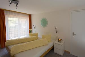 Family Room (2 Adults + 2 Children) room in Hotel Eden