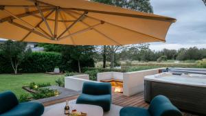 Rosalie Estate - The Vintage Holiday Houses