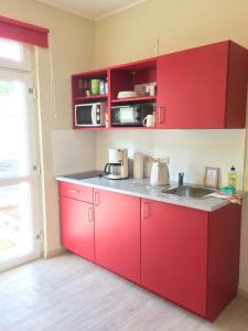 "Die Senfbude" im Südosten Leipzigs - schöne, ebenerdige Apartments mit Stellplatz und Terrasse