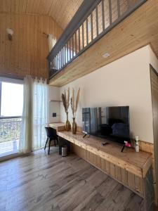 Khaadu farm & living
