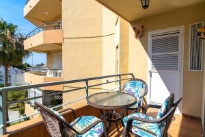 Tahiti 2 7 by Casasol - Family Apartment for 4 People near Playa Burriana, Nerja